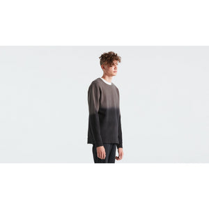 Men's Legacy Spray Long Sleeve Crewneck