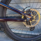 DEMO LEVO SW CARBON G4 REDPRL/BLK/METWHTSIL S4