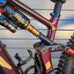 DEMO LEVO SW CARBON G4 REDPRL/BLK/METWHTSIL S2