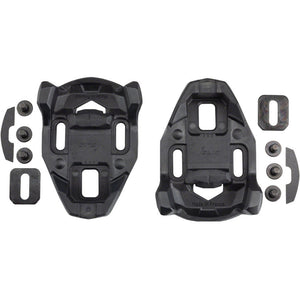 Iclic Cleats